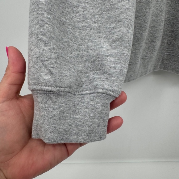 Winnie The Pooh Sweatshirt Women Small Gray Snow Winter Disney Store Piglet - Picture 3 of 11